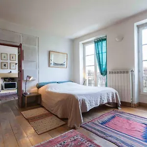 Sejour Marais , Paris France